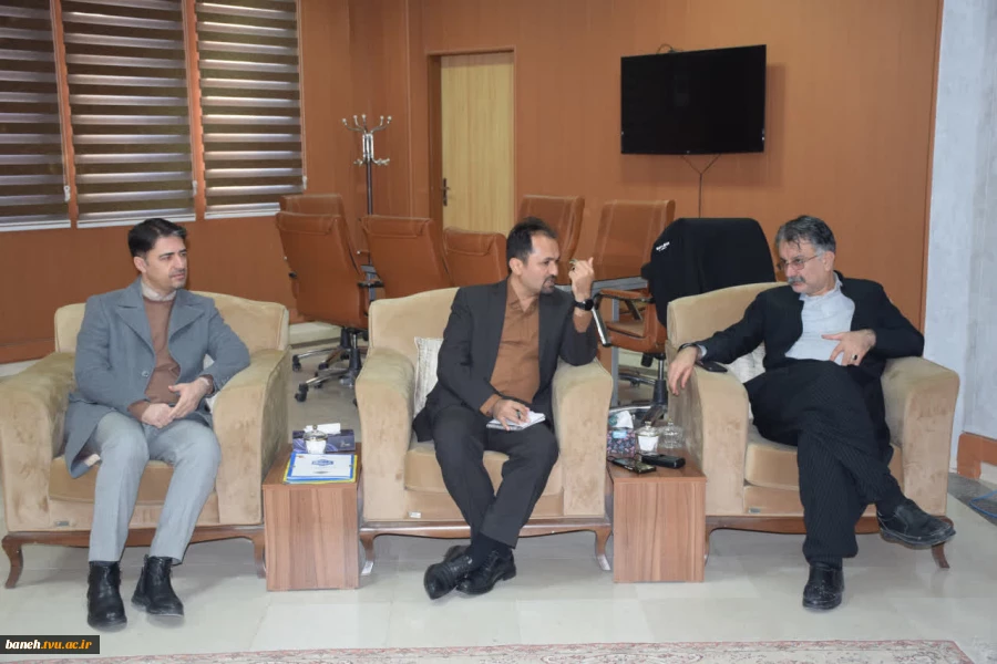 برگزاری نشستی مهم با موضوع راه اندازی مجدد آموزشکده پسران بانه در فرمانداری این شهرستان  4